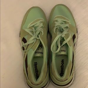 Men’s Reebok new size 13